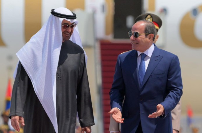 الرئيس السيسي وبن زايد يرحّبان باتفاق وقف الحرب مع إيران