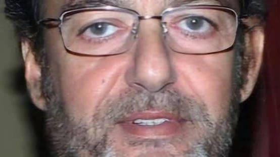 أشرف زكي يكشف تطورات الحالة الصحية للفنان محمد مرزبان