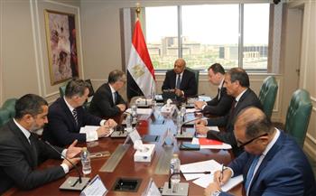   وزير الكهرباء يبحث مع وفد البنك الأوروبي لإعادة الإعمار والتنمية "EBRD "