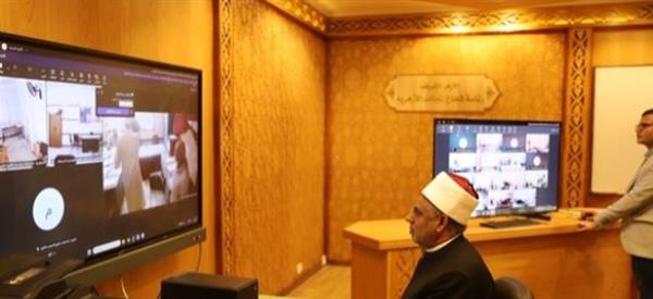 غرفة العمليات المركزية: امتحان الصرف للثانوية الأزهرية يسير بانتظام واستقرار بجميع اللجان