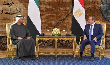 الرئيس السيسي يعقد جلسة مباحثات موسعة مع الشيخ محمد بن زايد بالقاهرة