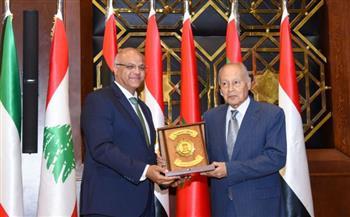 محافظ الإسكندرية يشهد تخريج الدفعة 105 بكلية النقل البحري بالأكاديمية العربية