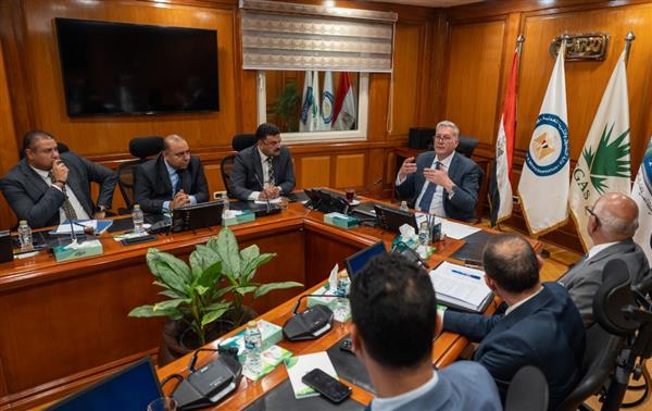 وزير البترول يتابع خطط التوسع في طرح الفرص التعدينية بنظام القطاعات المفتوحة
