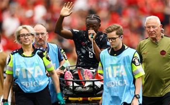   لاعب قطر يعتذر لمدافع كندا بعد الإصابة الخطيرة في كأس العالم