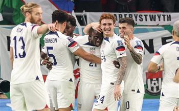 التشكيل الرسمي لمباراة الولايات المتحدة ضد أستراليا في كأس العالم