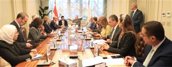   وزير التعليم العالي يشهد توقيع شراكة دولية لإطلاق أول ماجستير للإدارة الرياضية