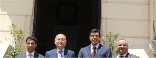 محافظ القاهرة يبحث مع أمين عام منظمة المدن العربية تعزيز التعاون