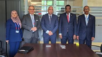  وزير العمل يبحث مع نظيريه الجزائري والسوداني تفعيل مذكرات التفاهم وتوسيع التعاون وتبادل الخبرات