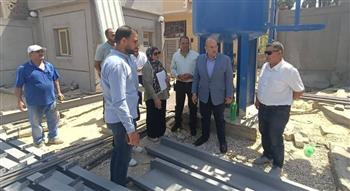   نائب محافظ الجيزة يتفقد مشروعات الصرف ومياه الشرب بكرداسة
