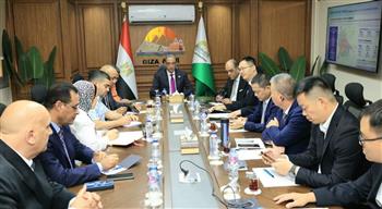   محافظ الجيزة يلتقى وفد منطقة شيوتشو الصينية 
