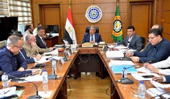   محافظ الدقهلية يبحث ملفات الاستثمار بالمشروعات الجديدة