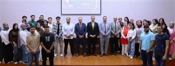 صندوق مكافحة الإدمان يدرب طلاب جامعة بنها عمليًا