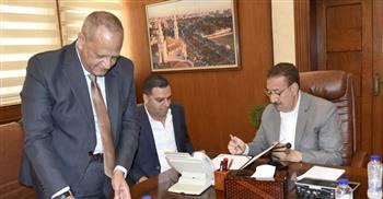 محافظ بورسعيد يعتمد نتيجة الإعدادية بنسبة نجاح 79.2%