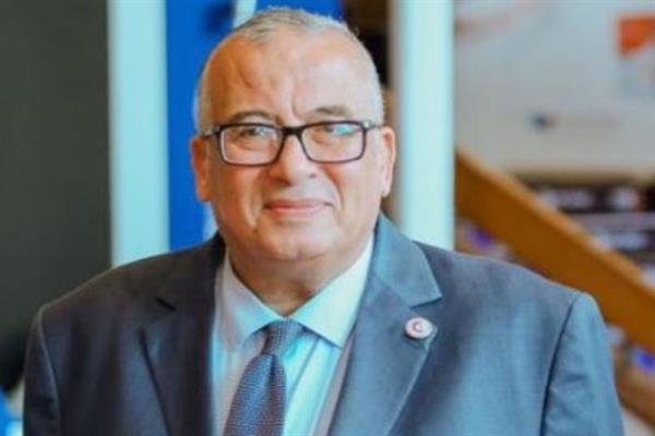 نقيب أطباء الإسكندرية يدافع عن الشاطبي ويؤكد الحسم