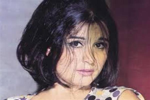 رجال في حياة سعاد حسني.. زيجات معلنة وقصة حب لم تتوقف الأسئلة حولها