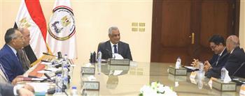   وزير الإنتاج الحربي يبحث مع ممثلي "بونجسان" الكورية الجنوبية فرص الشراكة 