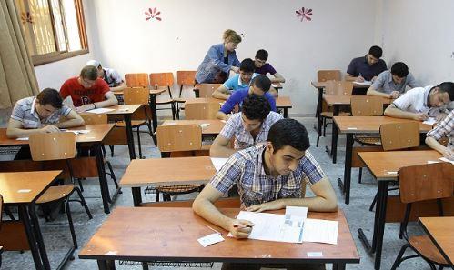 امتحانات الثانوية.. 10 نصائح مهمة تساعد الطلاب على تحسين عملية الهضم