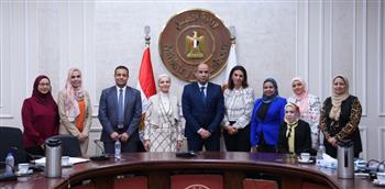   خطة تعاون بين وزارة العمل وبرنامج الأغذية في التدريب والتشغيل