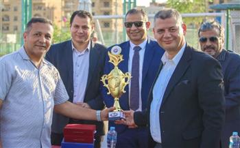 نادي العبور يكرم "الفرماوي" و"عبد المؤمن " لجهودهما في دعم الأنشطة الرياضية