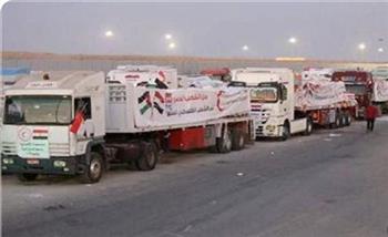   قافلة زاد العزة الـ 218 تدخل إلى الفلسطينيين في قطاع غزة
