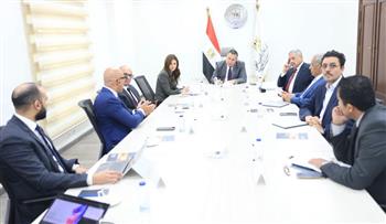وزير التعليم العالي يبحث مع مايكروسوفت تعزيز التعاون في التحول الرقمي والذكاء الاصطناعي