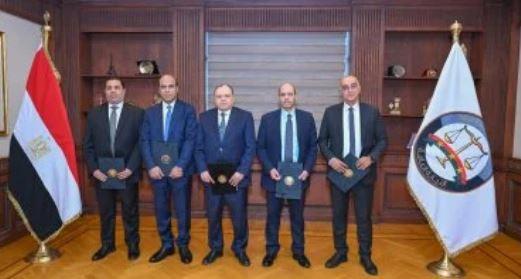 بروتوكول تعاون بين النيابة العامة والمالية وبنكي مصر والأهلي
