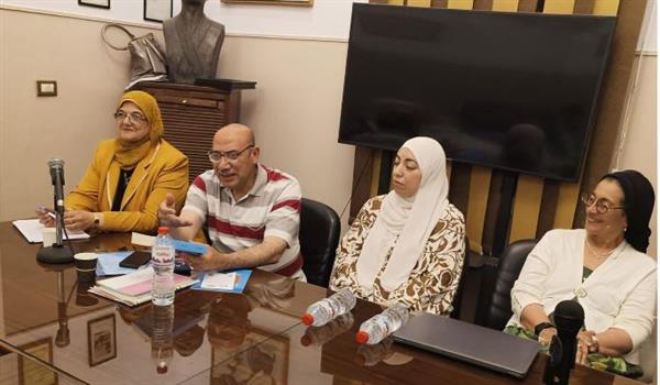 ندوة باتحاد الكتاب تطالب بمشروع قومي لترجمة أدب الطفل