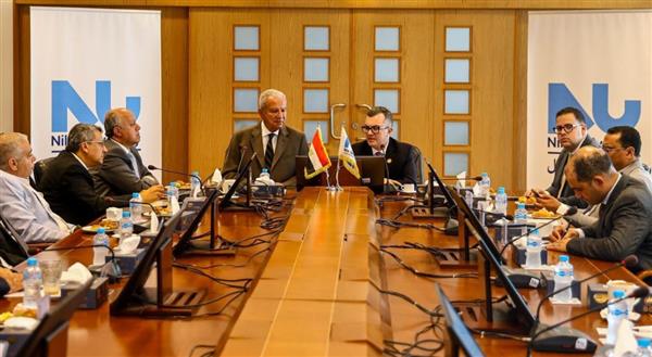وزير التخطيط يتفقد جامعة النيل الأهلية ويبحث تعزيز التعاون لدعم اقتصاد الشركات