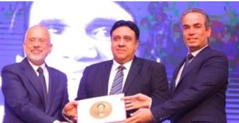   "الوطنية للإعلام " تمنح اسم العندليب عبد الحليم حافظ وسام ماسبيرو