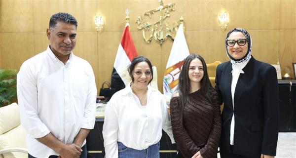 محافظ الوادي الجديد تشيد بموهبة ابنة المحافظة الممثلة لمصر ببيلاروسيا