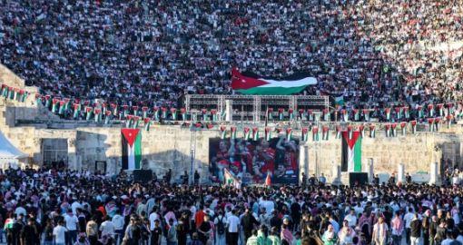 كيف تابع الأردنيون مباراة النشامى أمام الجزائر في كأس العالم؟