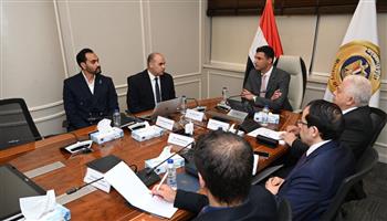   وزير الصناعة يبحث مع شركة إيرسك لحلول الطاقة المتجددة فرص دعم التحول الأخضر