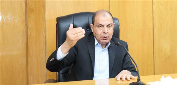 محافظ المنيا يتابع معدلات تنفيذ مشروعات “حياة كريمة”