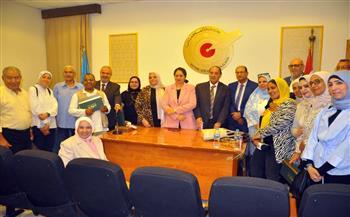 الصحفيين وكتاب البيئة يكرمان الفائزين بمسابقة "إدارة المعرفة"