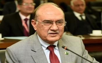 وزير الدفاع الباكستاني السابق: إيران ترفض التفاوض بشأن برنامجها الصاروخي الباليستي