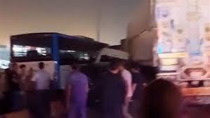   عاجل: مصرع وإصابة 19 شخصا وتحطم 23 سيارة في حادث تصادم دائري السلام