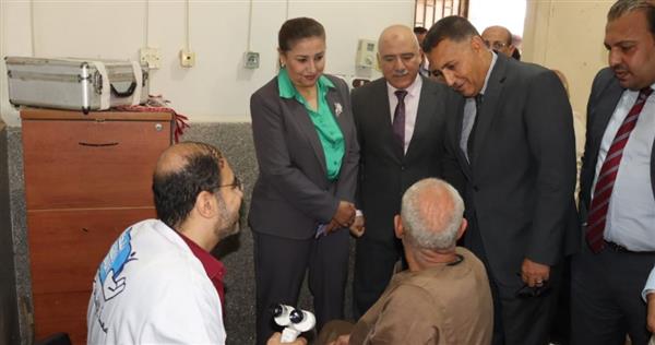 محافظ القليوبية يتفقد أعمال القافلة الطبية المجانية بوحدة البقاشين الصحية بكفر شكر