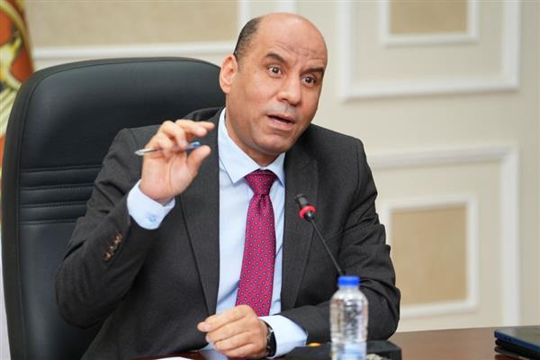 وزير العمل: 5132 فرصة عمل جديدة بـ 50 شركة خاصة في 11 محافظة