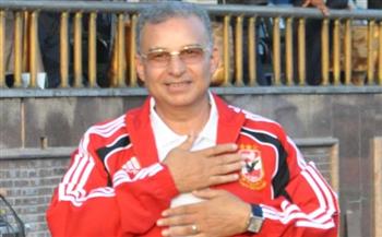   الأهلي ينعى وفاة شقيق شوقي وعبدالعزيز عبدالشافي