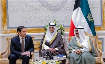 أمير الكويت يبحث مع وزير الخارجية الأمريكي مستجدات الأوضاع في المنطقة