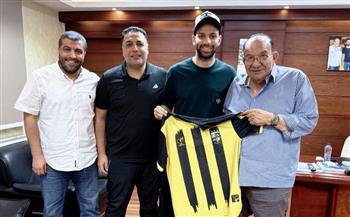 المقاولون العرب يضم ميدو جابر لمدة 3 مواسم