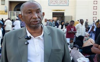   ديوان الزكاة يتجاوز أزمة العفش ويؤمن انطلاق القطار الثاني إلى السودان