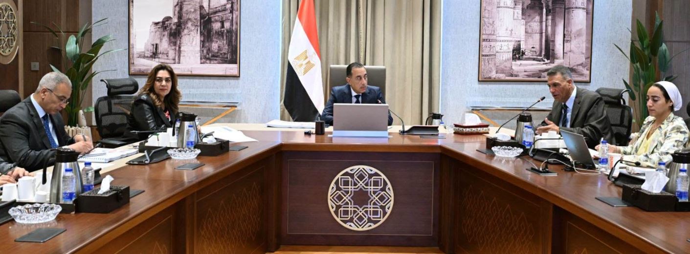 رئيس الوزراء يتابع مشروعات التنمية بجنوب سيناء
