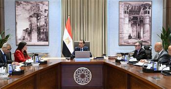   رئيس الوزراء يتابع جهود تنفيذ الخطة الاستراتيجية لتحلية مياه البحر
