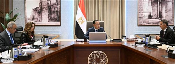 رئيس الوزراء يتابع مشروعات التنمية بالقليوبية
