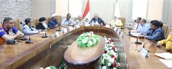 نائب محافظ الوادي الجديد يبحث استعدادات إطلاق حملة التبرع بالدم بالمراكز