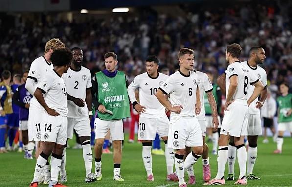 التشكيل الرسمي لمواجهة الإكوادور ضد ألمانيا في كأس العالم