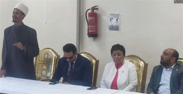 نائب وزير الصحة تتابع تطوير الخدمات بسوهاج