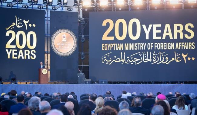 وزير الخارجية: الرئيس السيسي أولى اهتماماً استثنائياً بالعمل الدبلوماسي