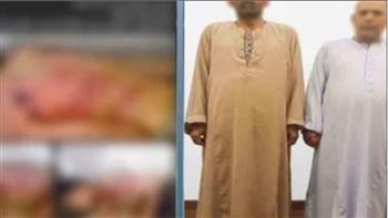 «بداعي سرقة مبلغ مالي ».. ضبط المتهمين بتعذيب طفل في المنوفية